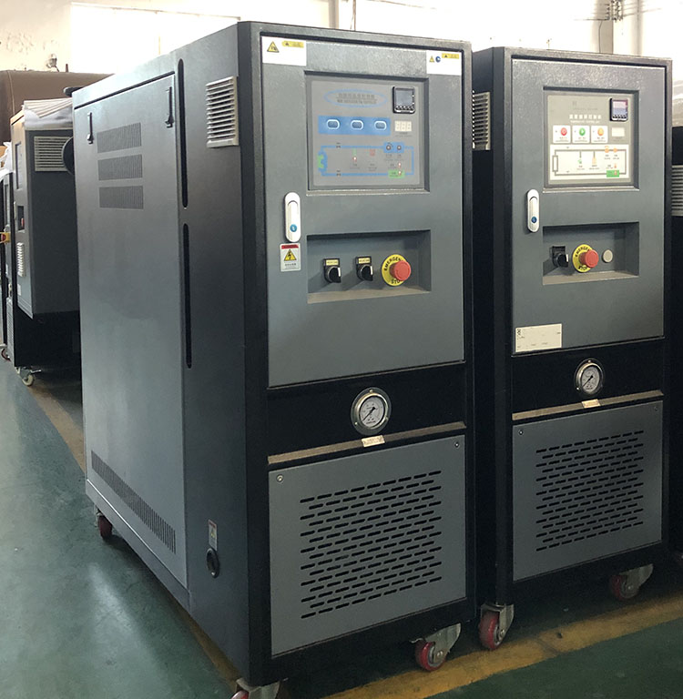 2臺(tái)350度高溫油溫機(jī)廠家_發(fā)貨廣東東莞(圖1) 2臺(tái)350度高溫油溫機(jī)廠家_發(fā)貨廣東東莞(圖1)