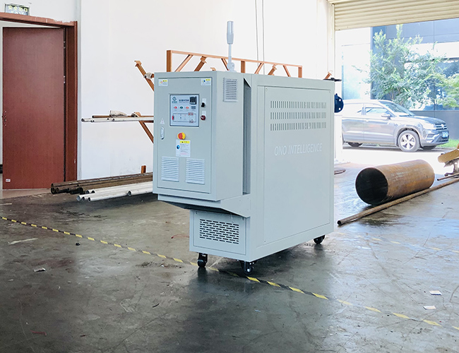 定制油溫機(jī)發(fā)貨