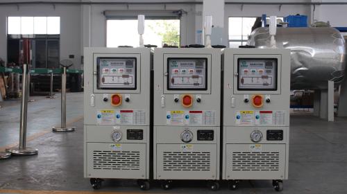 油溫機(jī)使用硅油加熱需要注意什么 油溫機(jī)使用硅油加熱需要注意什么